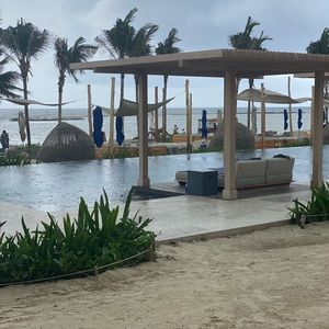 Meet your Posher, Devorah